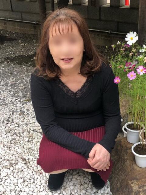 しおり クイーン（鶯谷）（熟女デリヘル）