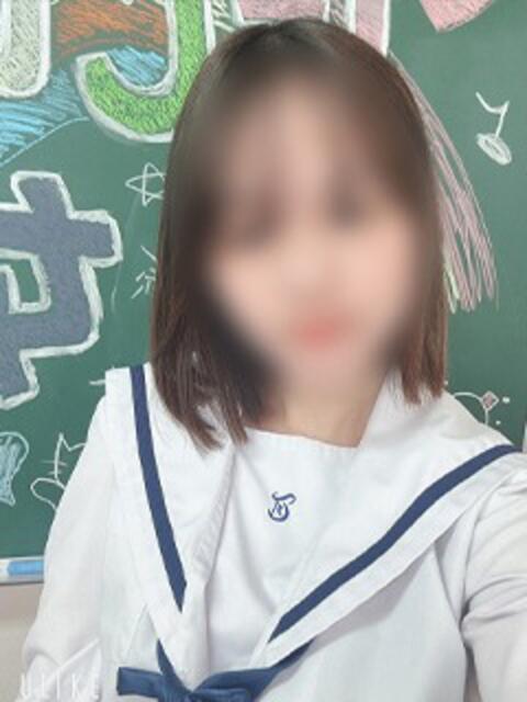 りの 私立にじいろ女学園～横浜校～（ホテヘル）