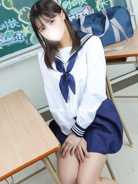 はな 舐めたくてグループ～君とサプライズ学園～越谷校（デリヘル）