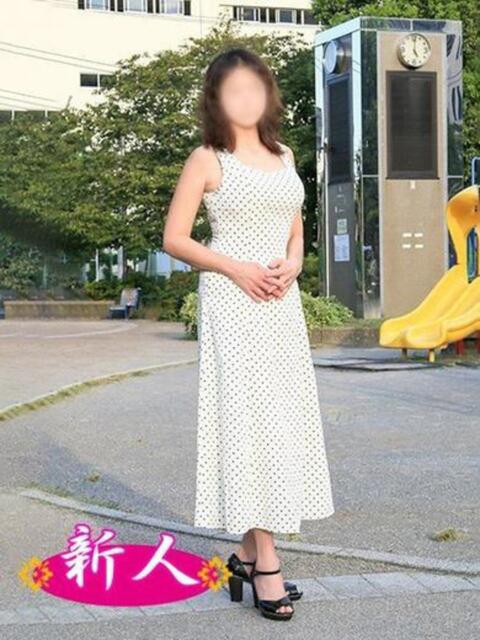 浅野悠里 こあくまな熟女たち　明石店（KOAKUMAグループ）（熟女デリヘル）