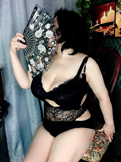 及川おいかわ 青梅線秘密倶楽部(人妻熟女デリヘル)