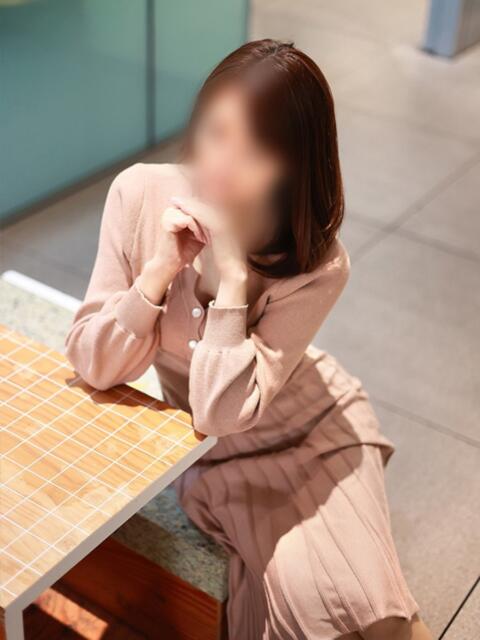 月乃 東京人妻フォーシーズンズ（人妻・熟女待ち合わせデリヘル）
