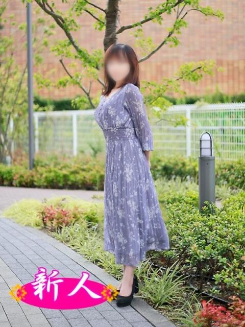 石塚 りこ こあくまな熟女たち伊勢崎店(KOAKUMAグループ)(人妻・熟女デリヘル)