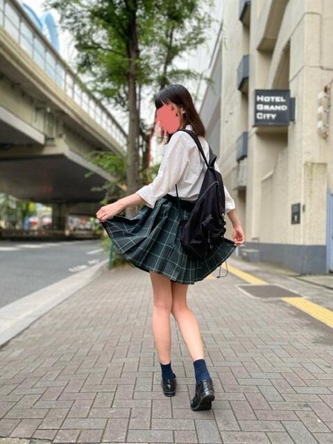 水原麻衣美 池袋派遣型JKリフレ age8（派遣リフレ）