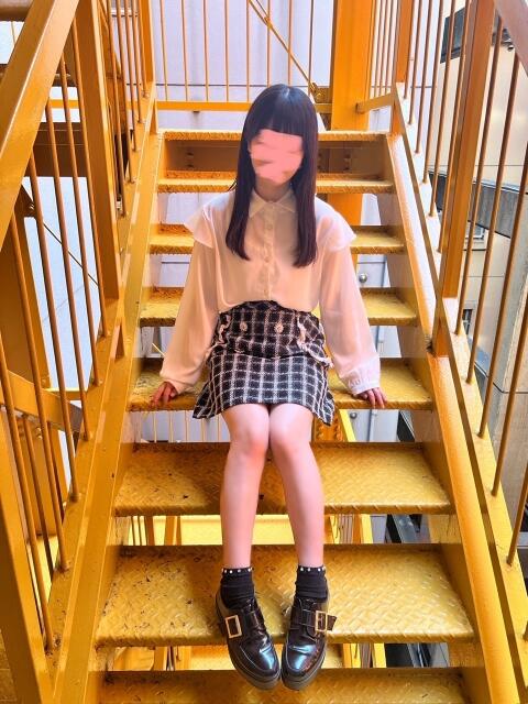 悠木ことり 池袋派遣型JKリフレ age8（派遣リフレ）