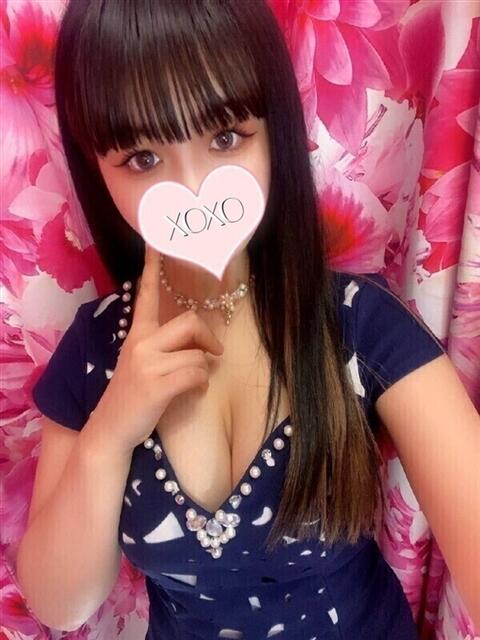 Azumi アズミ XOXO Hug&Kiss （ハグアンドキス）（デリヘル）