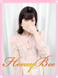 らら（清楚系SS級現役大学生！ ハニービー（Honey Bee）（熊谷/デリヘル）