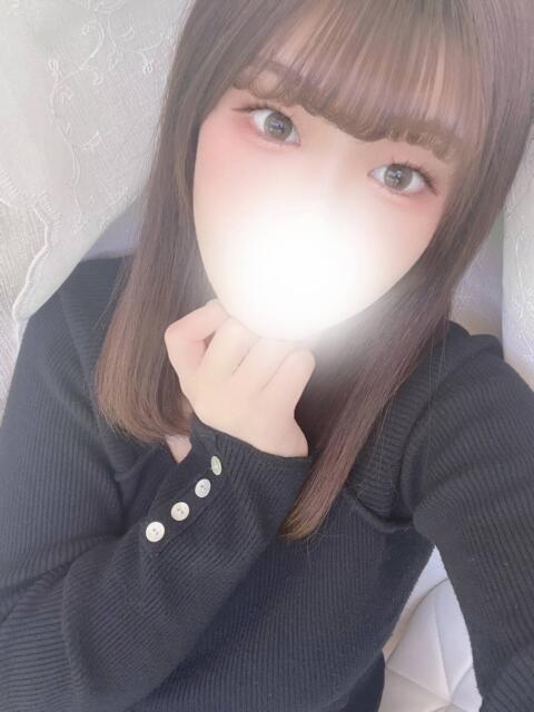 りく☆Gカップ巨乳 白河美少女図鑑(デリヘル)