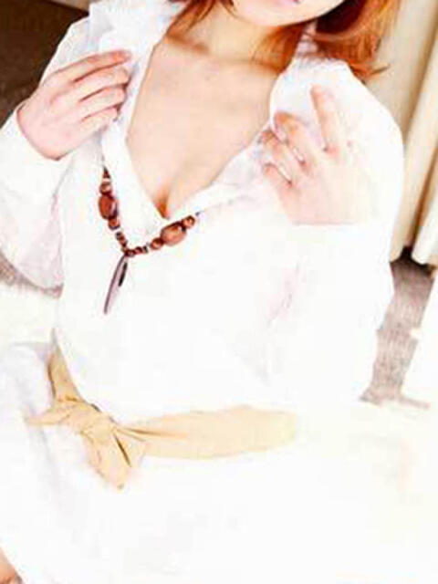 秋川 樹理 響~hibiki~(デリヘル)