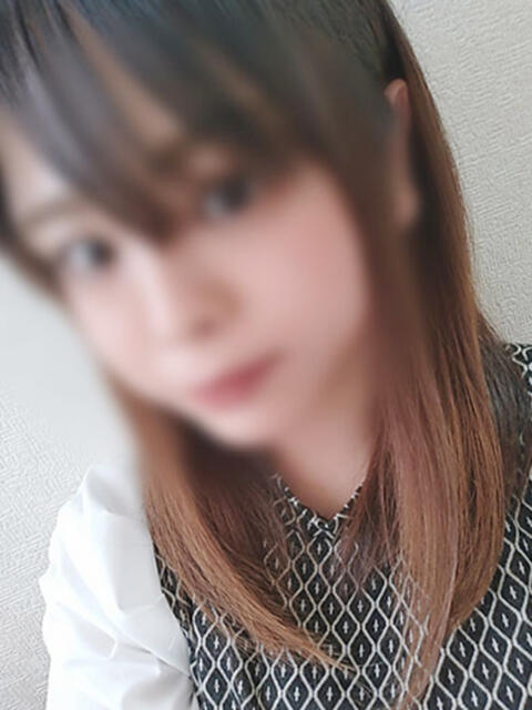 あこ 実録！おとなのわいせつ倶楽部（デリヘル）