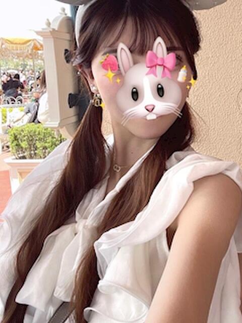 しおな Vivienne池袋西口店(キャバクラ)