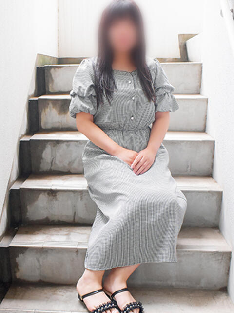 みい 60分10,000円 横浜関内2度ヌキ（デリヘル）