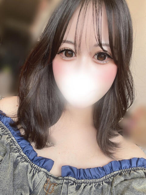 りいな 山梨　風俗　デリヘル　 『ラブ＆ピース学園』（デリヘル）