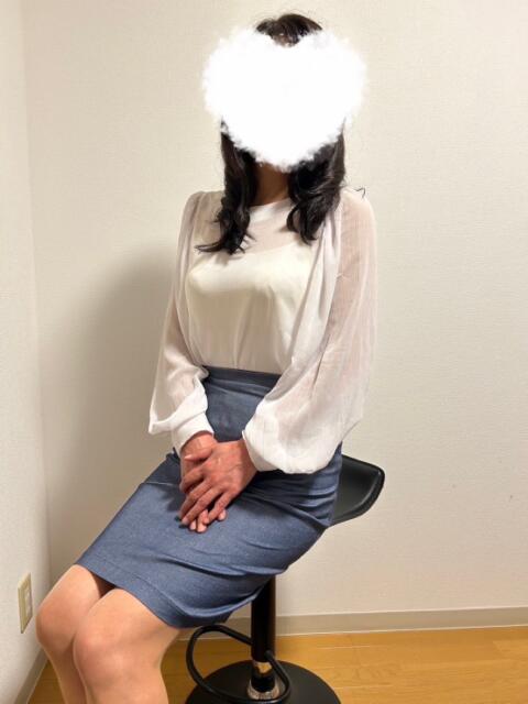 瀬奈まどか 美妻川越～熟女との時間～（熟女デリヘル）