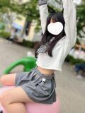 しな『アイドル系18歳は現役感MAX美少女！』 錦糸町派遣型JKリフレガチあい（錦糸町/デリヘル）