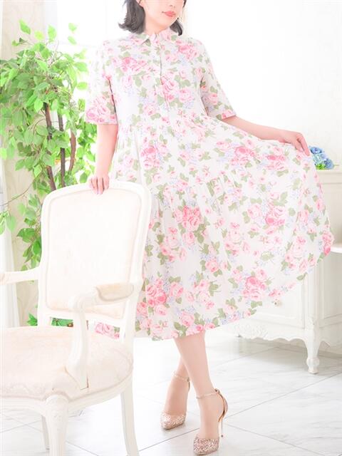 井本 水絵 人妻セレブ宮殿（人妻デリヘル）