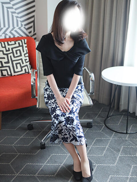 島津由紀子 大阪人妻花壇（人妻デリヘル）