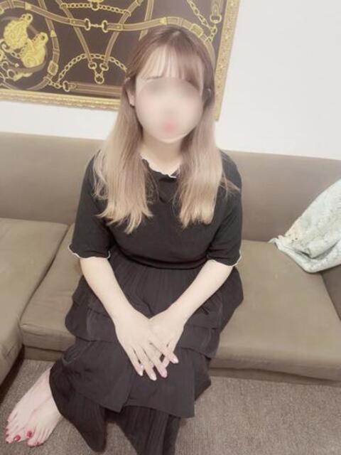 みなみ【清楚系な業界未経験】 Tuntuni輝き大国肉感フェチ（ぽっちゃりデリヘル）