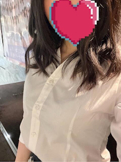 ねおん Vivienne池袋西口店（キャバクラ）