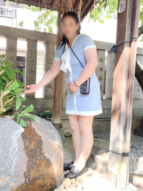 泉 鶯うぐ（人妻系熟女デリヘル）