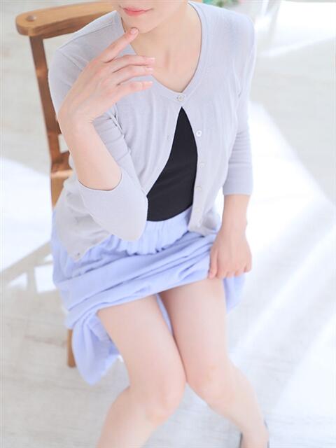 りょう 桃色奥様 柏の情事（人妻熟女デリヘル）