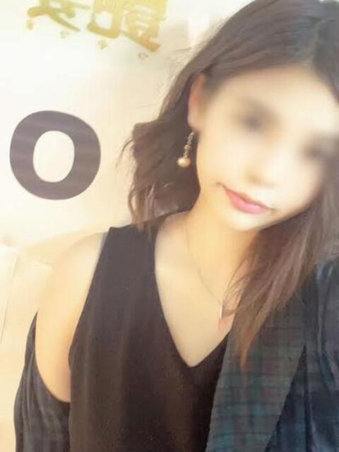 倖田 艶妻（若妻ホテヘル）