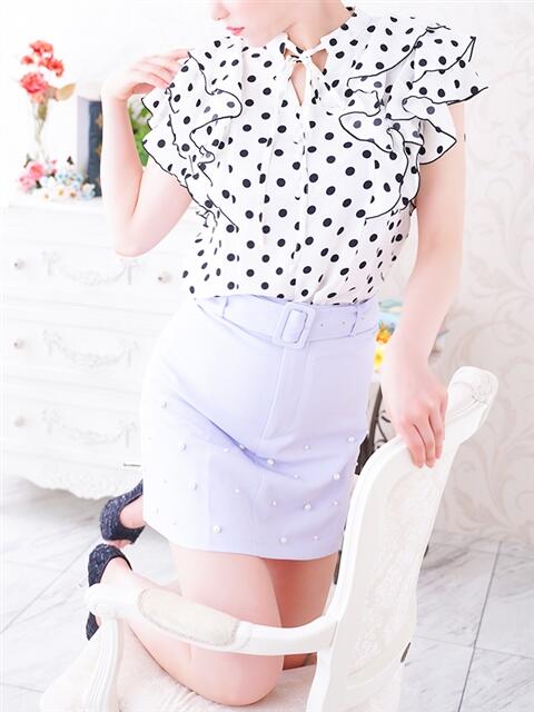 沢北 亜希 人妻セレブ宮殿（人妻デリヘル）