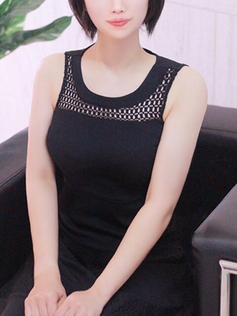 羽田 あいか ベルサイユの薔薇(デリヘル)