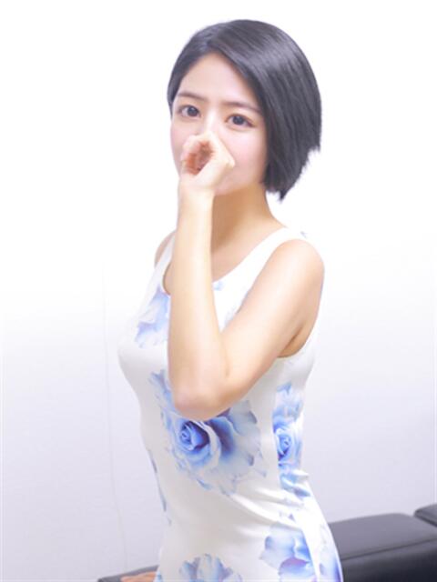 進藤 えみか ベルサイユの薔薇(デリヘル)