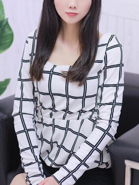 成海なお ベルサイユの薔薇(デリヘル)