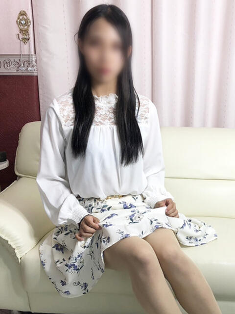 陽菜（ひな） 新妻倶楽部（待ち合わせ型人妻デリヘル）