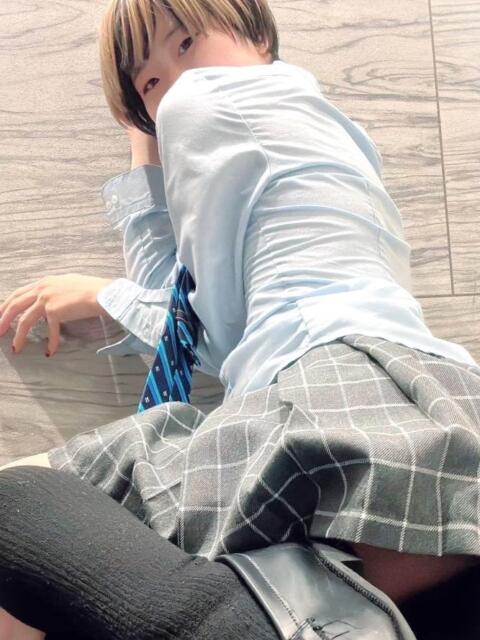 ひびき【梅田堂山女学院】 梅田堂山女学院(ツーショットキャバクラ)