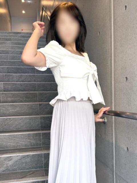 まみ 池袋おかあさん（待ち合わせ型ヘルス）