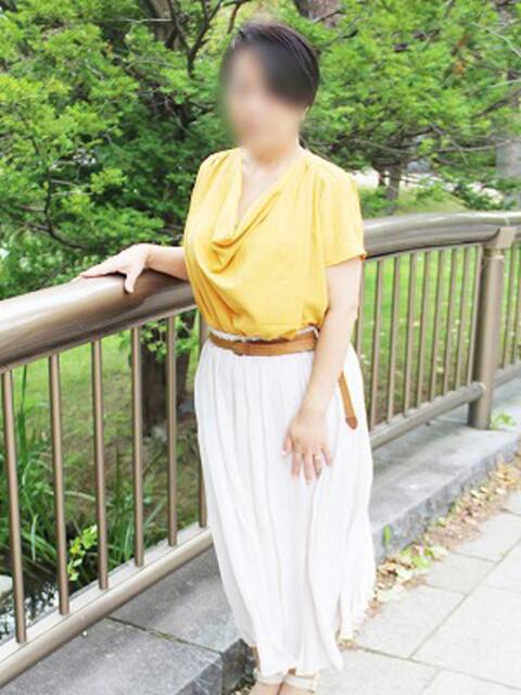 えり 完熟ばなな札幌・すすきの（人妻熟女デリヘル）