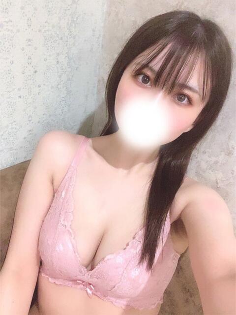 みなつ◆ふわふわFカップ美巨乳 即イキ淫乱倶楽部（デリヘル）