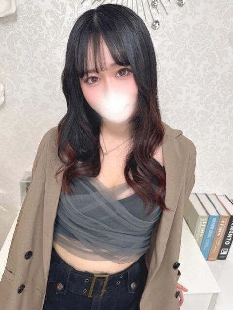 なぎ★神乳！山下〇月似の変態娘 Chloe五反田本店　S級素人清楚系デリヘル（デリヘル）