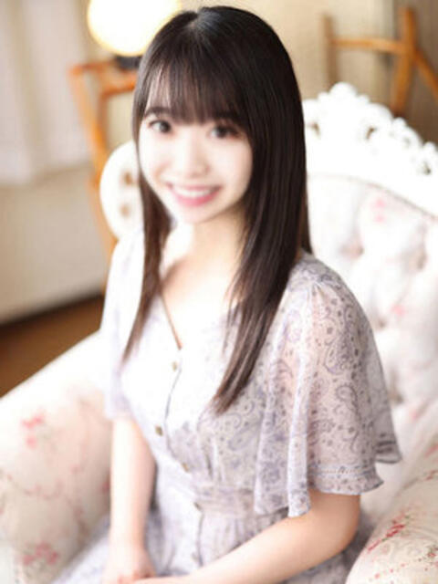 風見さくらこ 断りきれない美人マッサージ嬢たち(デリヘル&エステ)