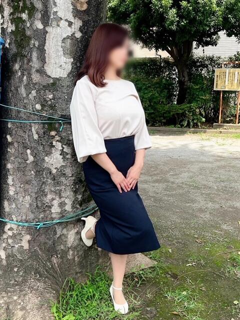 町田　ほなみ 熟女パラダイス池袋店(カサブランカグループ)（人妻熟女デリへル）