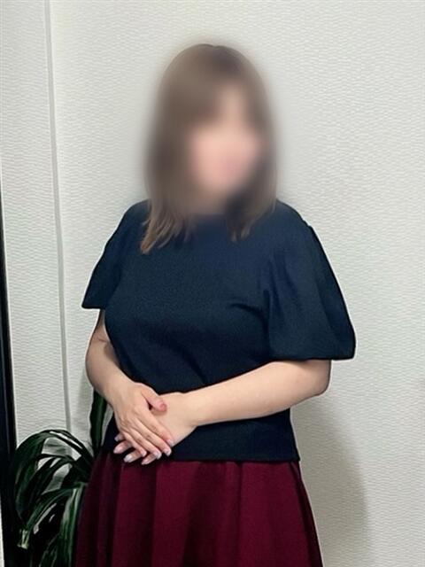 水崎　ひまり 熟女パラダイス池袋店(カサブランカグループ)（人妻熟女デリへル）