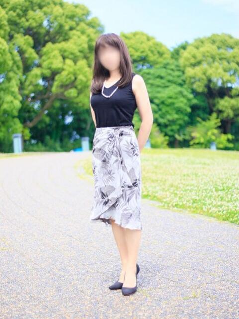 優木 菜々 こあくまな人妻・熟女たち横浜店(KOAKUMAグループ)（人妻・熟女デリヘル）