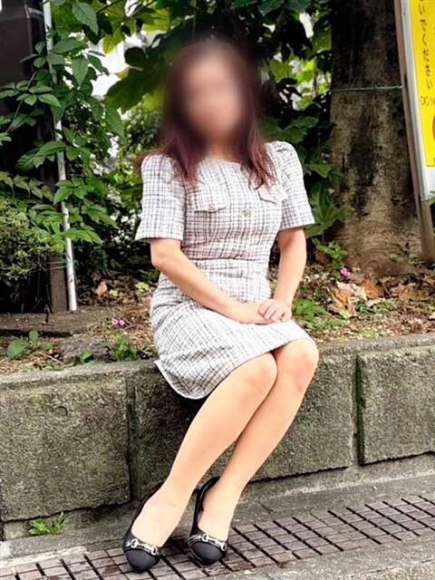 桐ヶ谷　さくら 熟女パラダイス池袋店(カサブランカグループ)（人妻熟女デリへル）