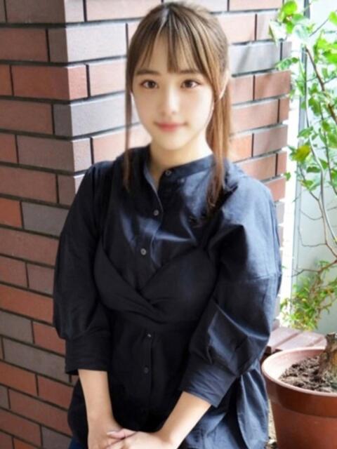 あきほ★大人カワイイ★ 鶯谷現役女子大生コレクション（デリヘル）