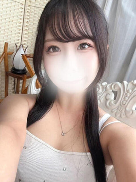 君島ここみ 断りきれない美人マッサージ嬢たち（デリヘル＆エステ）