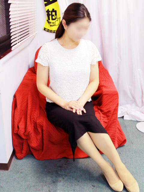 本田つばめ 柏東口ママ友さーくる（人妻系デリヘル）