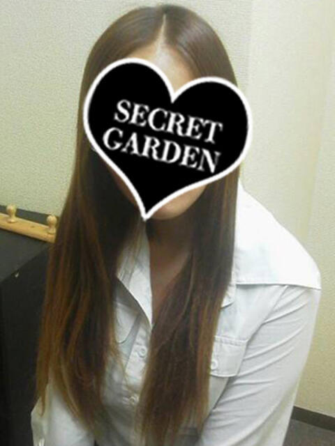 なお 錦糸町デリヘル人妻専門 秘密の花園-SECRET GARDEN-（人妻デリヘル）