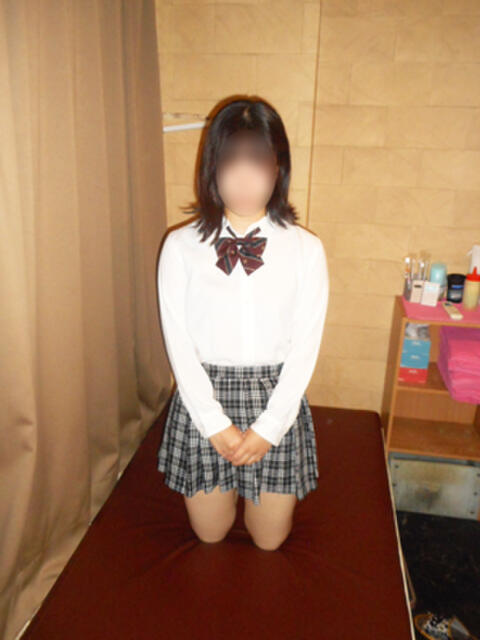 りな 池袋平成女学園（ファッションヘルス）