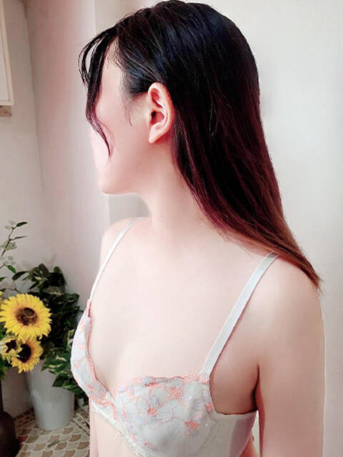 ゆかり べっぴんコレクション（ファッションヘルス）