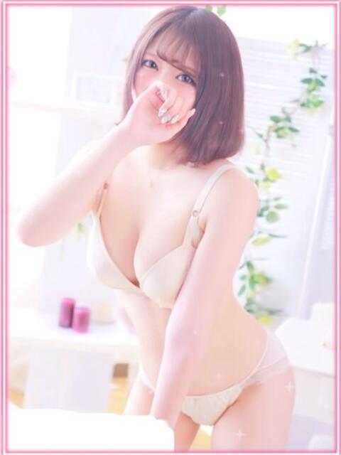 まおか＃Ｇ爆乳１８才ろりぎゃる GAL★PARADISE彦根店（デリヘル）