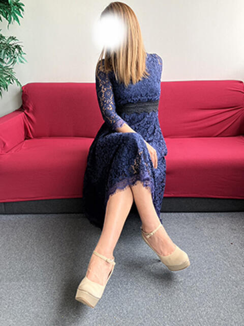 れいな 東大阪人妻援護会（人妻系デリヘル）