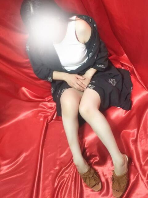 杉咲 変態美熟女お貸しします。(待ち合わせ型熟女デリヘル)